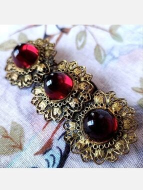 Dark Deep Red Triple Glass Dome Prong Set Brooch Brass Tone Filigree Vintage